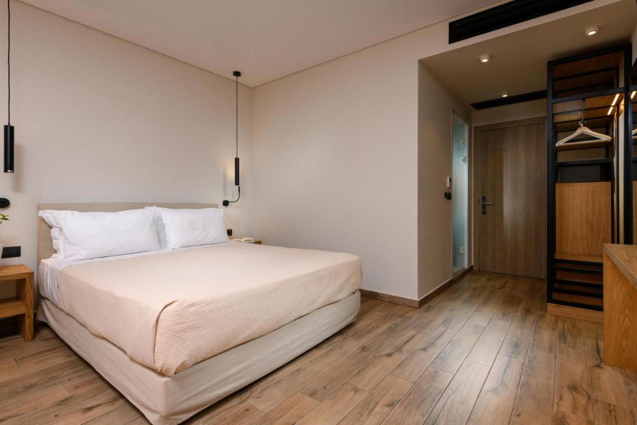 Mary Hotel Liménas Eksteriør bilde